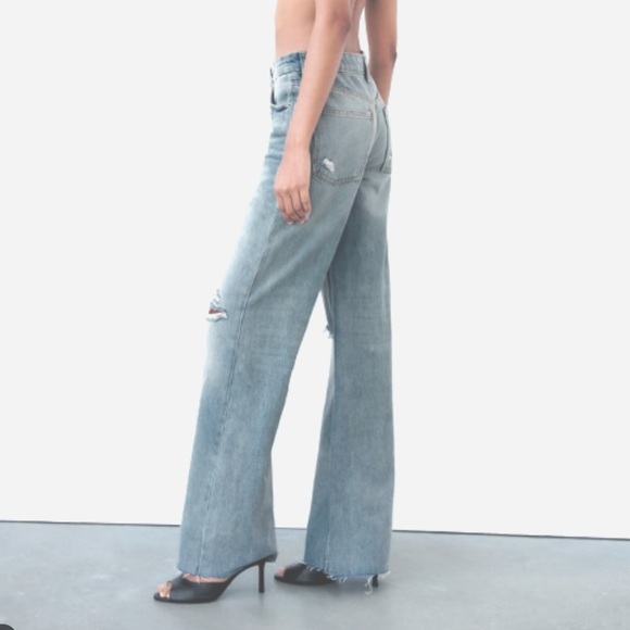 ZARA NWT HIGH WAISTED WIDE LEG JEANS - Picture 1 of 7